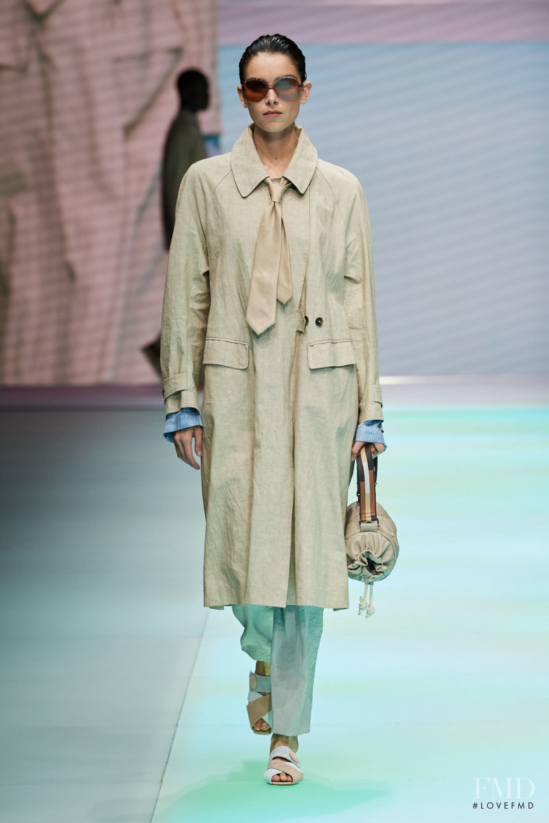 Sanne De Roo featured in  the Emporio Armani fashion show for Spring/Summer 2022