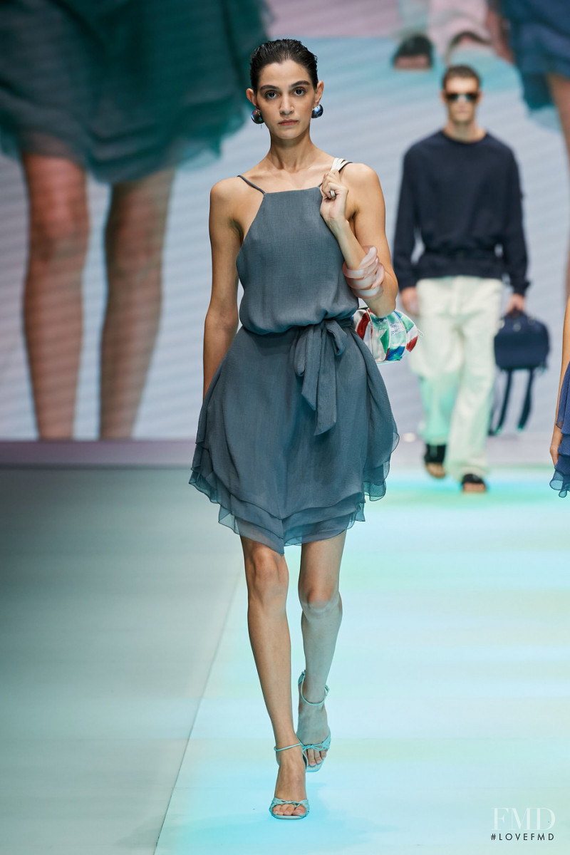 Betul Eksi featured in  the Emporio Armani fashion show for Spring/Summer 2022