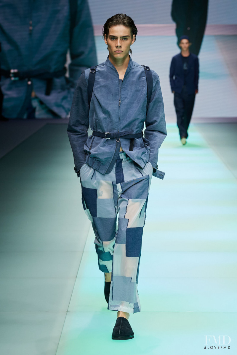 Emporio Armani fashion show for Spring/Summer 2022