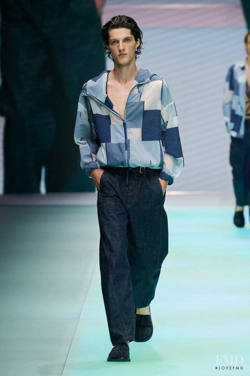 Emporio Armani fashion show for Spring/Summer 2022