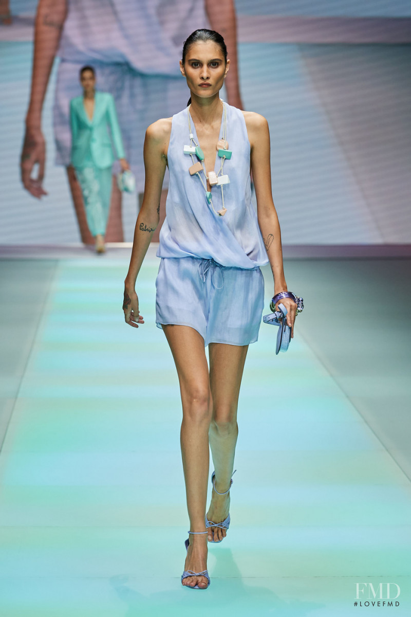 Gaia Renda featured in  the Emporio Armani fashion show for Spring/Summer 2022