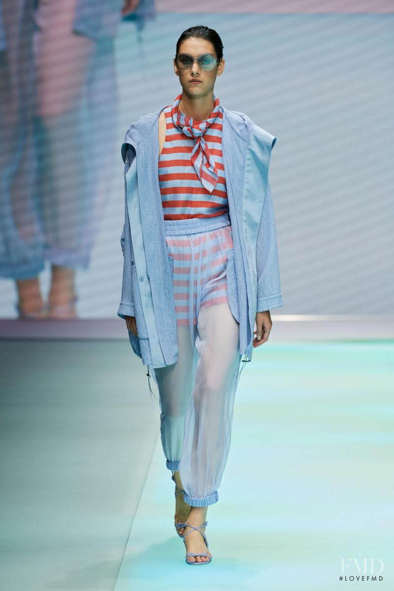 Eugenia Dubinova featured in  the Emporio Armani fashion show for Spring/Summer 2022