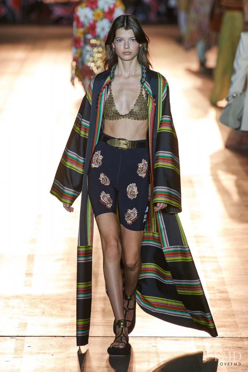 Mathilde Henning featured in  the Etro fashion show for Spring/Summer 2022