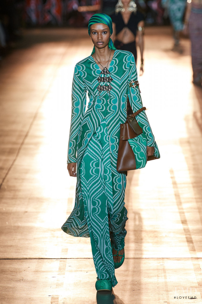 Ugbad Abdi featured in  the Etro fashion show for Spring/Summer 2022