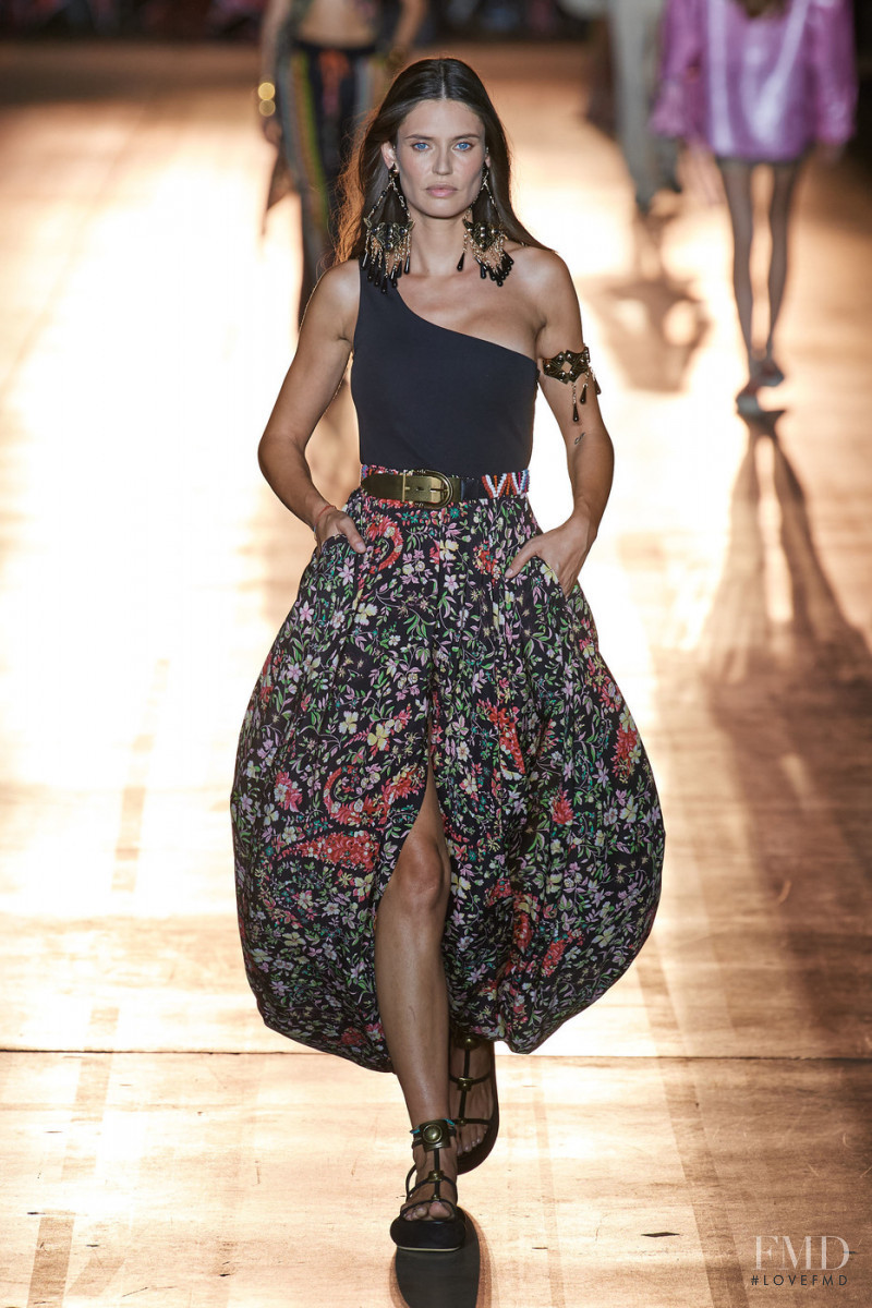 Bianca Balti featured in  the Etro fashion show for Spring/Summer 2022