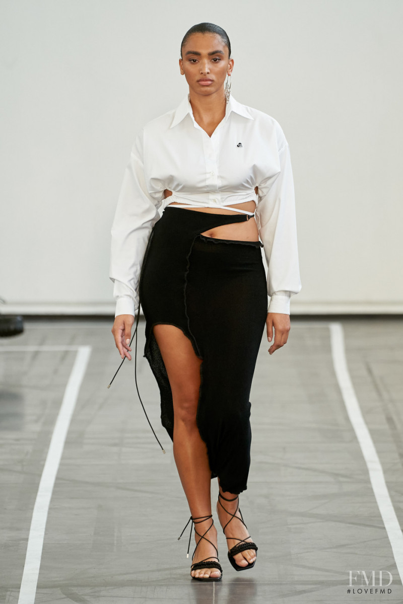 Ester Manas fashion show for Spring/Summer 2022