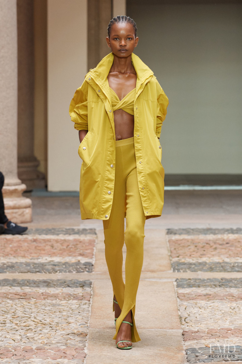 Ermanno Scervino fashion show for Spring/Summer 2022