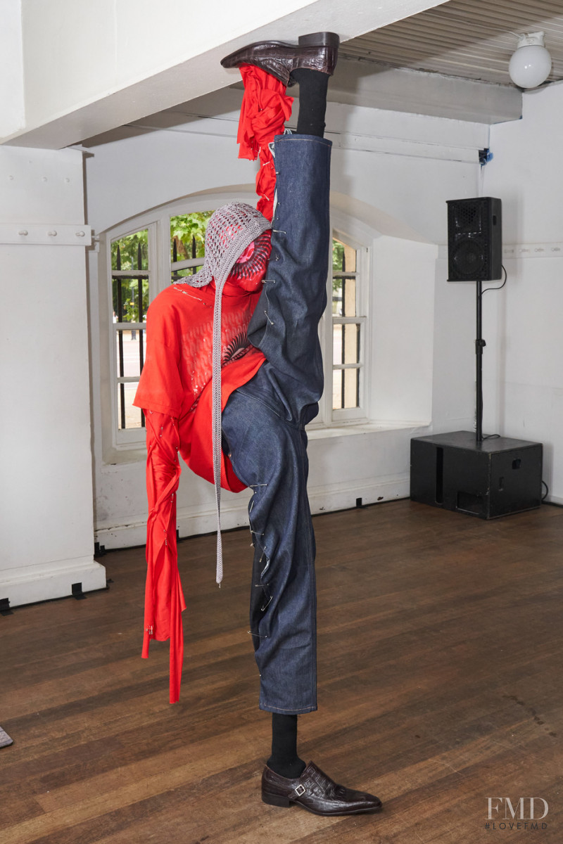 Fashion East fashion show for Spring/Summer 2022