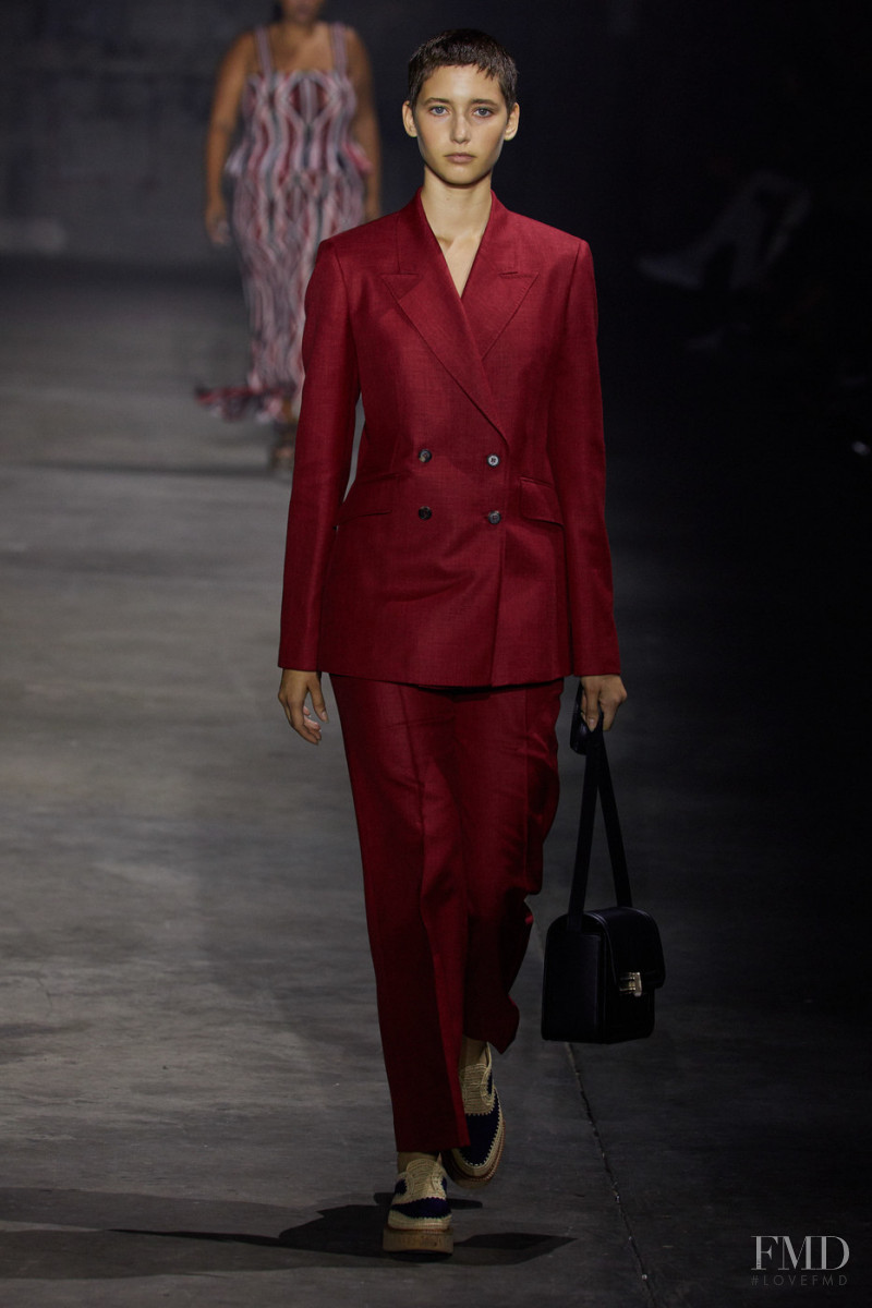 Emily Kasten featured in  the Gabriela Hearst fashion show for Spring/Summer 2022