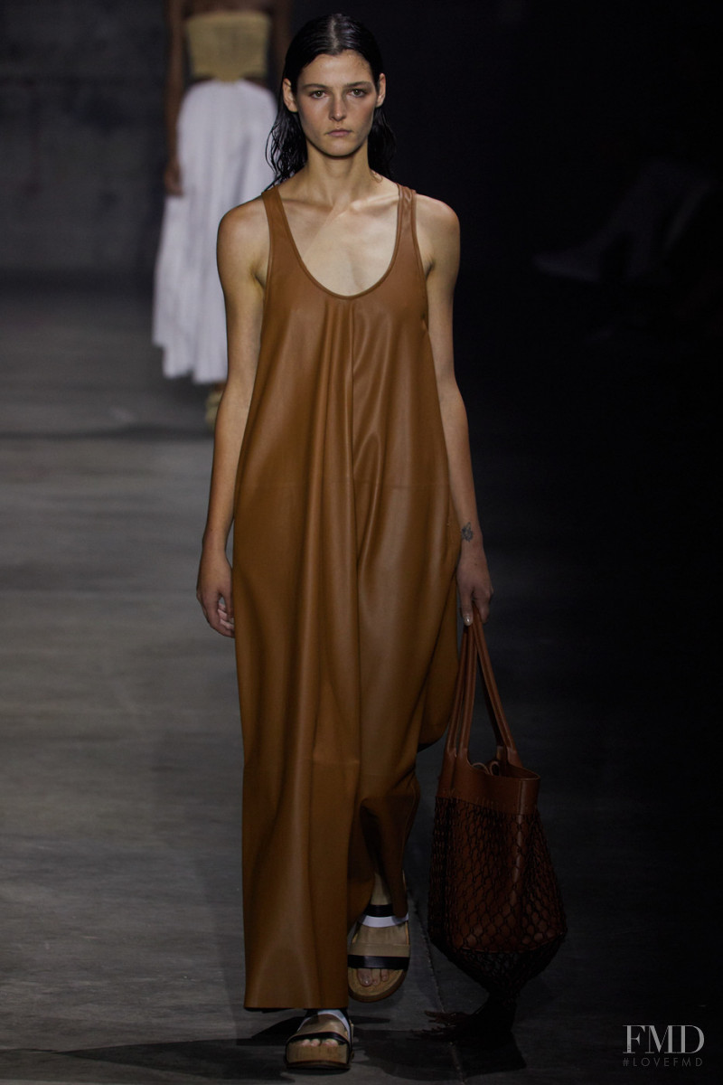 Effie Steinberg featured in  the Gabriela Hearst fashion show for Spring/Summer 2022