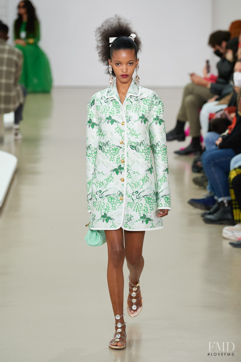 Maria Sosa featured in  the Giambattista Valli fashion show for Spring/Summer 2022