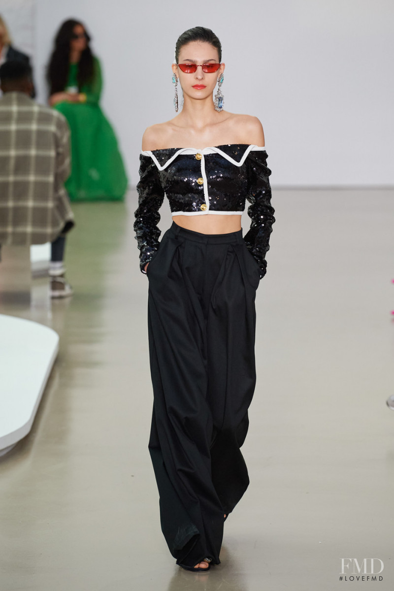 Loulou Westlake featured in  the Giambattista Valli fashion show for Spring/Summer 2022