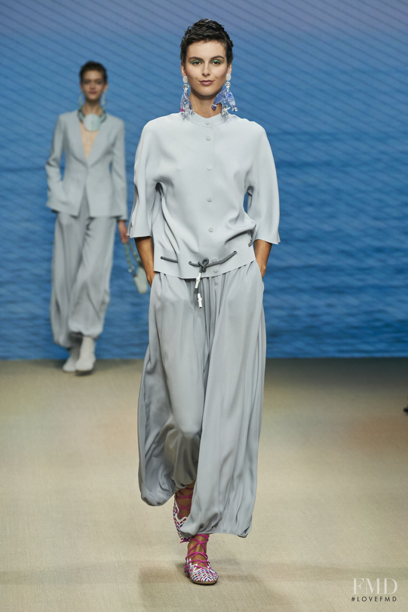 Giorgio Armani fashion show for Spring/Summer 2022