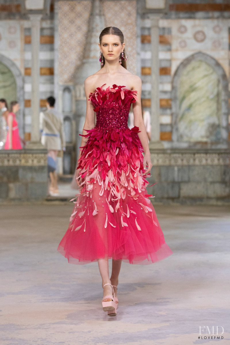 Georges Hobeika fashion show for Spring/Summer 2022