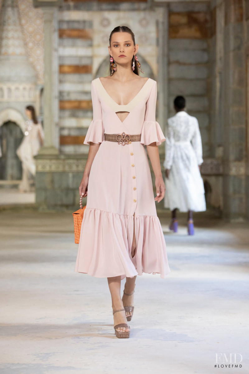 Georges Hobeika fashion show for Spring/Summer 2022