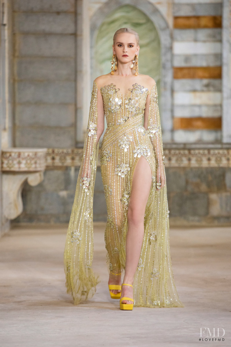 Georges Hobeika fashion show for Spring/Summer 2022