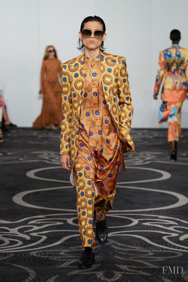 Helen Anthony fashion show for Spring/Summer 2022