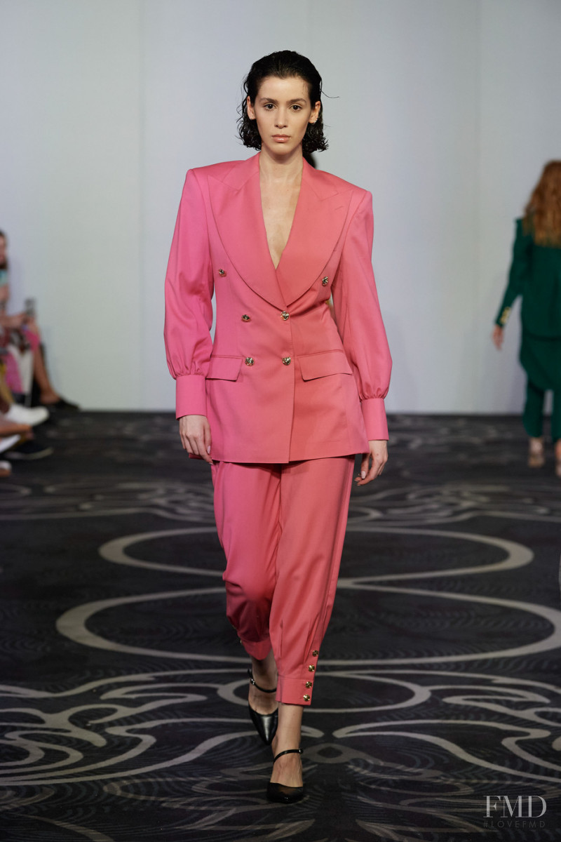 Helen Anthony fashion show for Spring/Summer 2022