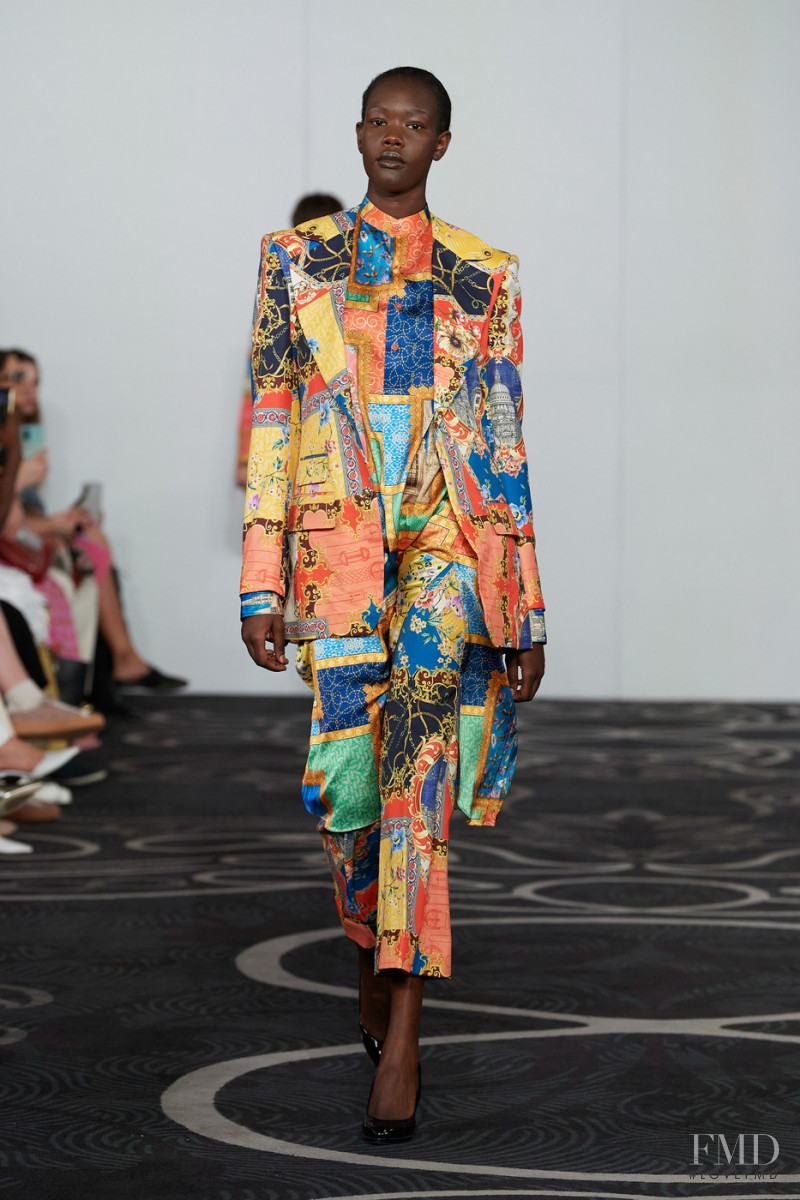 Helen Anthony fashion show for Spring/Summer 2022