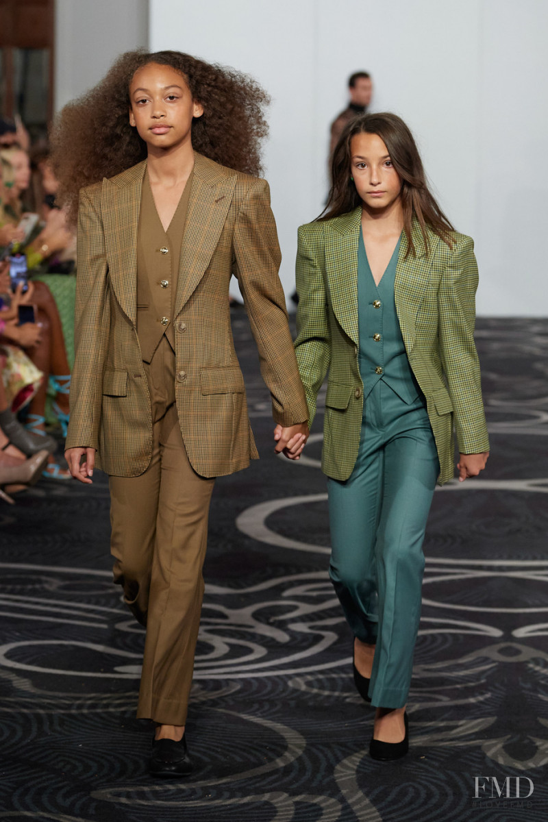 Helen Anthony fashion show for Spring/Summer 2022