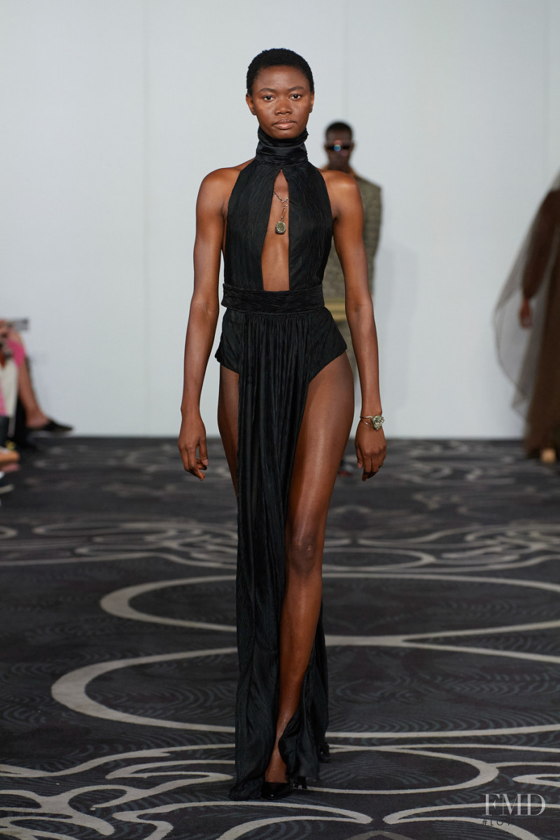 Helen Anthony fashion show for Spring/Summer 2022