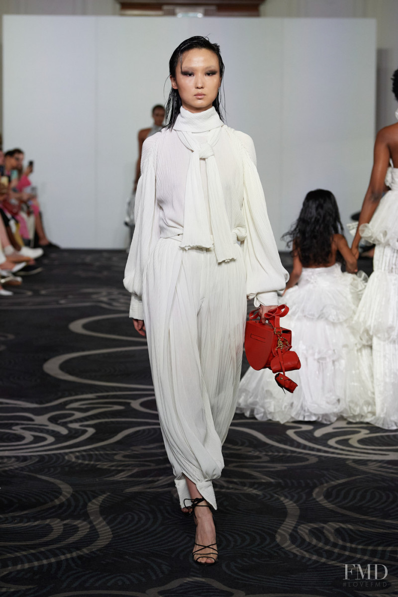 Helen Anthony fashion show for Spring/Summer 2022