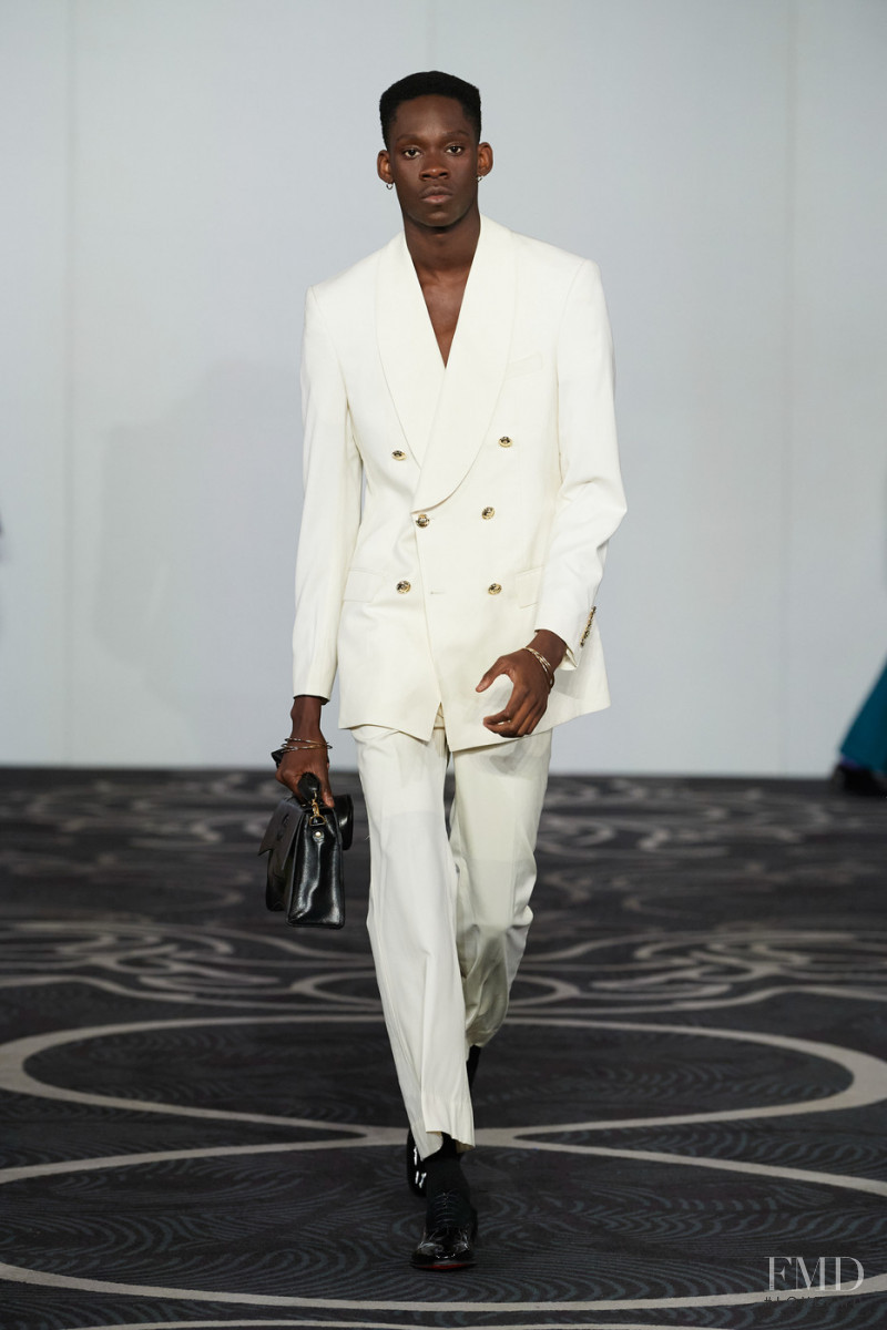 Helen Anthony fashion show for Spring/Summer 2022