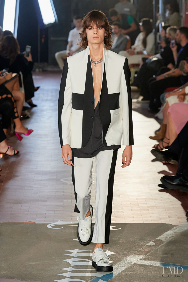 John Richmond fashion show for Spring/Summer 2022