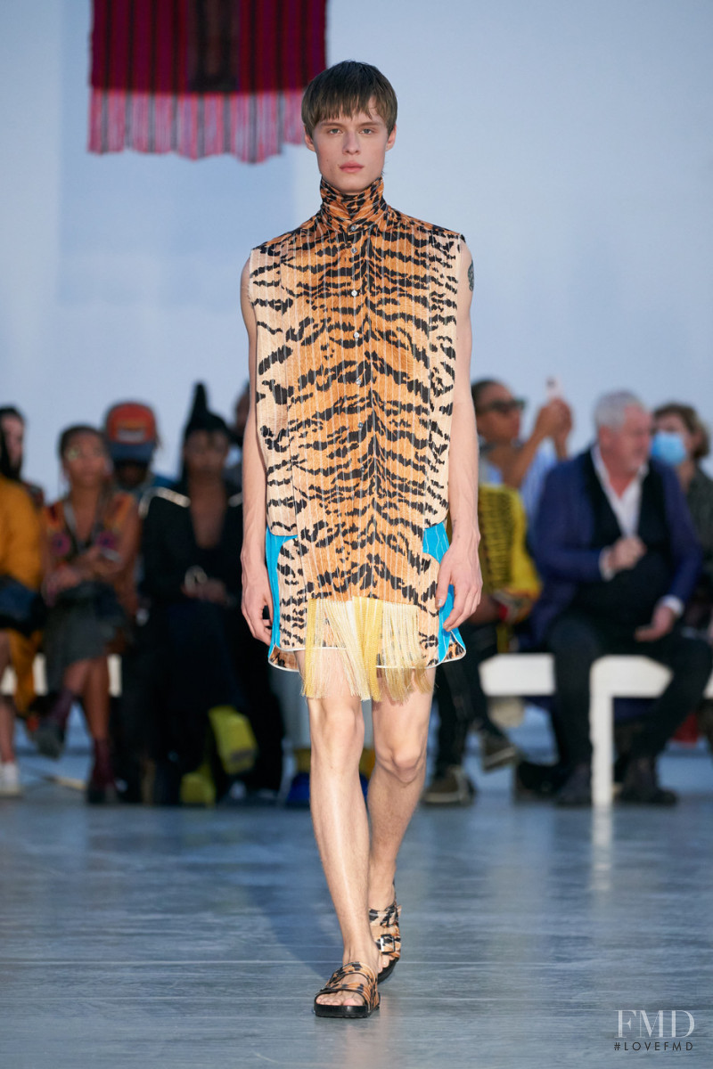 Maoro Bultheel featured in  the Kenneth Ize fashion show for Spring/Summer 2022