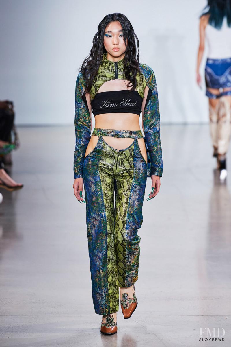 Kim Shui fashion show for Spring/Summer 2022