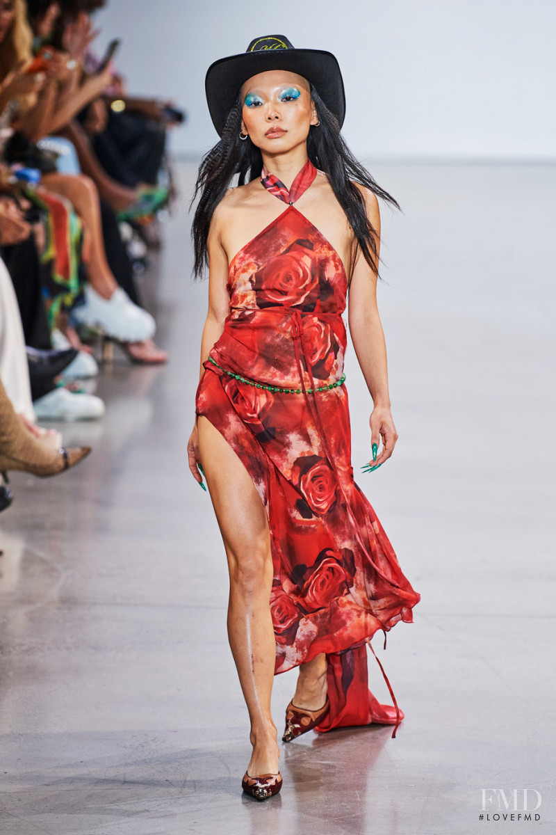 Kim Shui fashion show for Spring/Summer 2022