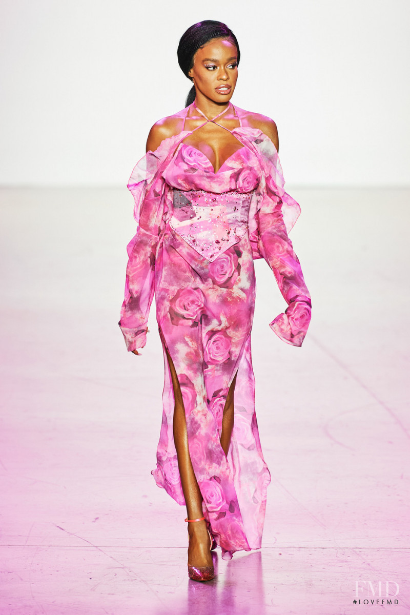 Kim Shui fashion show for Spring/Summer 2022