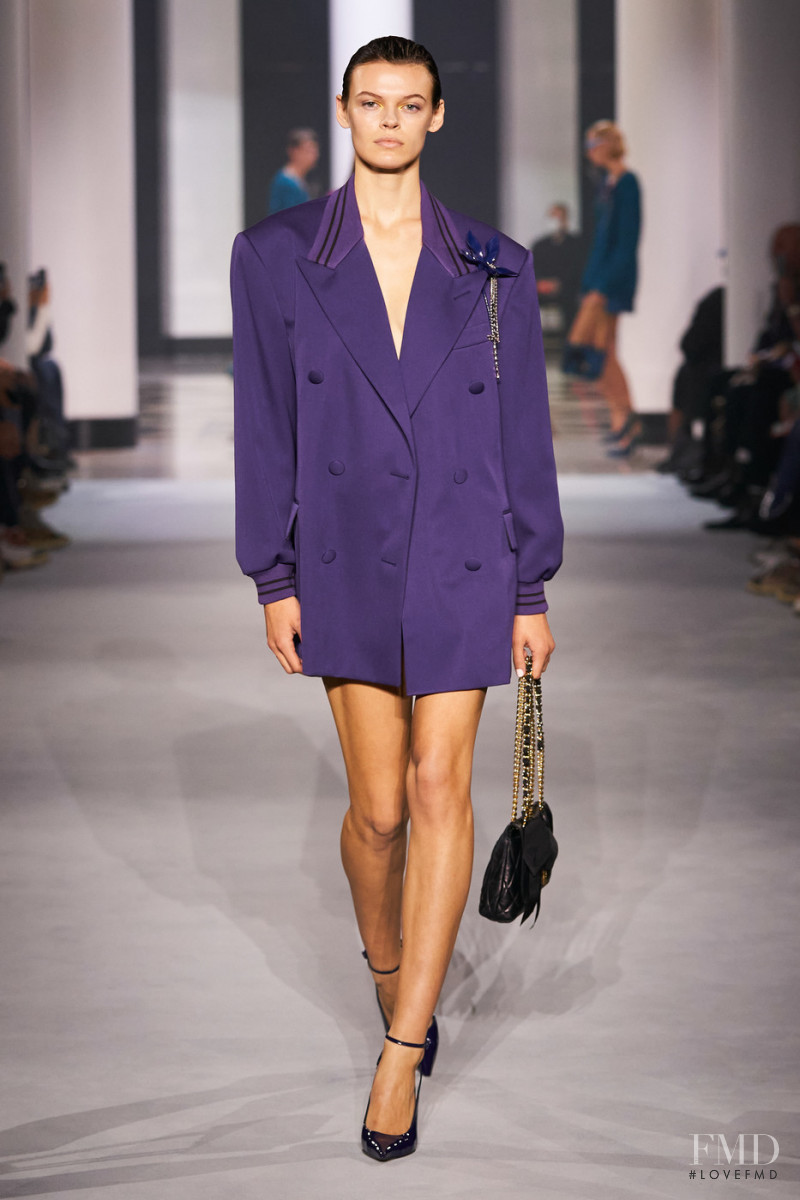 Cara Taylor featured in  the Lanvin fashion show for Spring/Summer 2022
