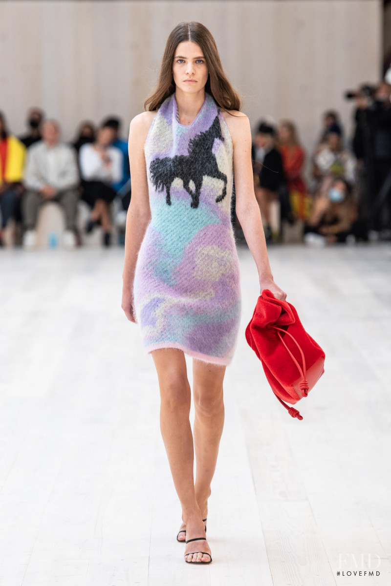 Helena Muhlberger featured in  the Loewe fashion show for Spring/Summer 2022