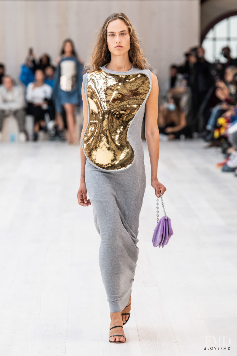 Hanna Felding featured in  the Loewe fashion show for Spring/Summer 2022