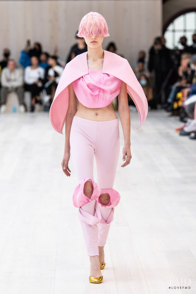 Sylwia Kuta featured in  the Loewe fashion show for Spring/Summer 2022