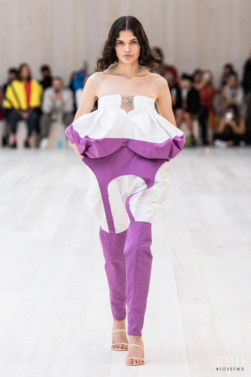 Lucy Rosiek featured in  the Loewe fashion show for Spring/Summer 2022