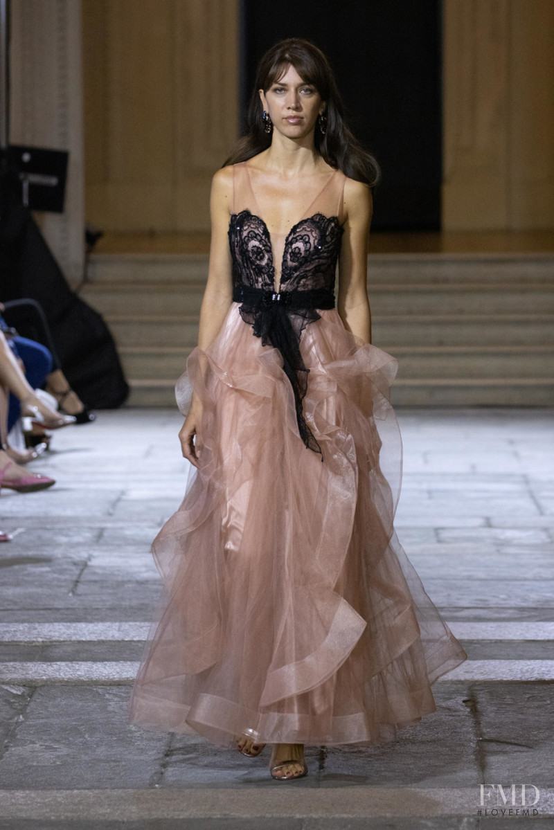 Laura Spreti fashion show for Spring/Summer 2022