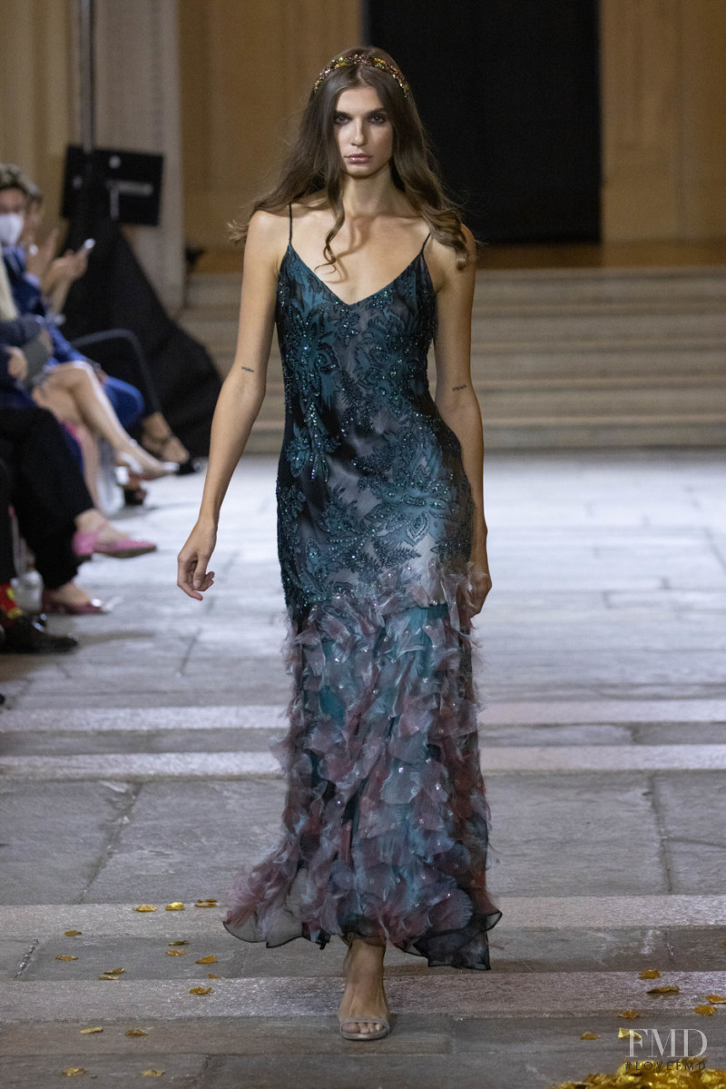 Laura Spreti fashion show for Spring/Summer 2022