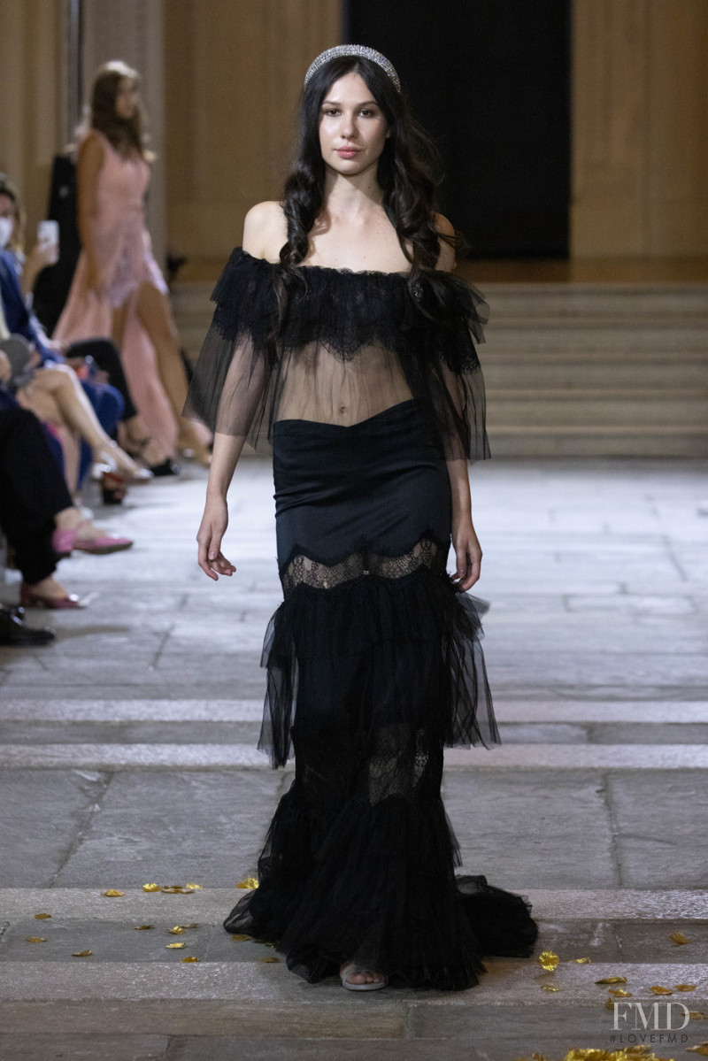 Laura Spreti fashion show for Spring/Summer 2022