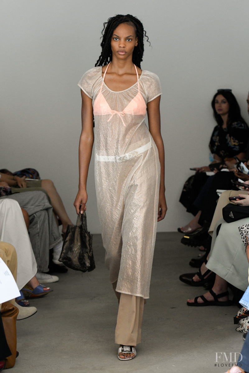 Maryam Nassir Zadeh fashion show for Spring/Summer 2022