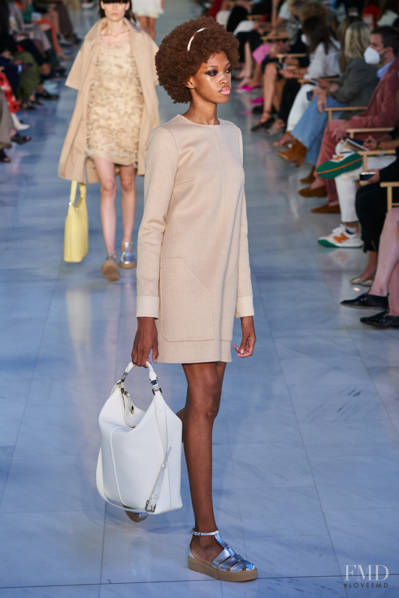 Jadore Benjamin featured in  the Max Mara fashion show for Spring/Summer 2022