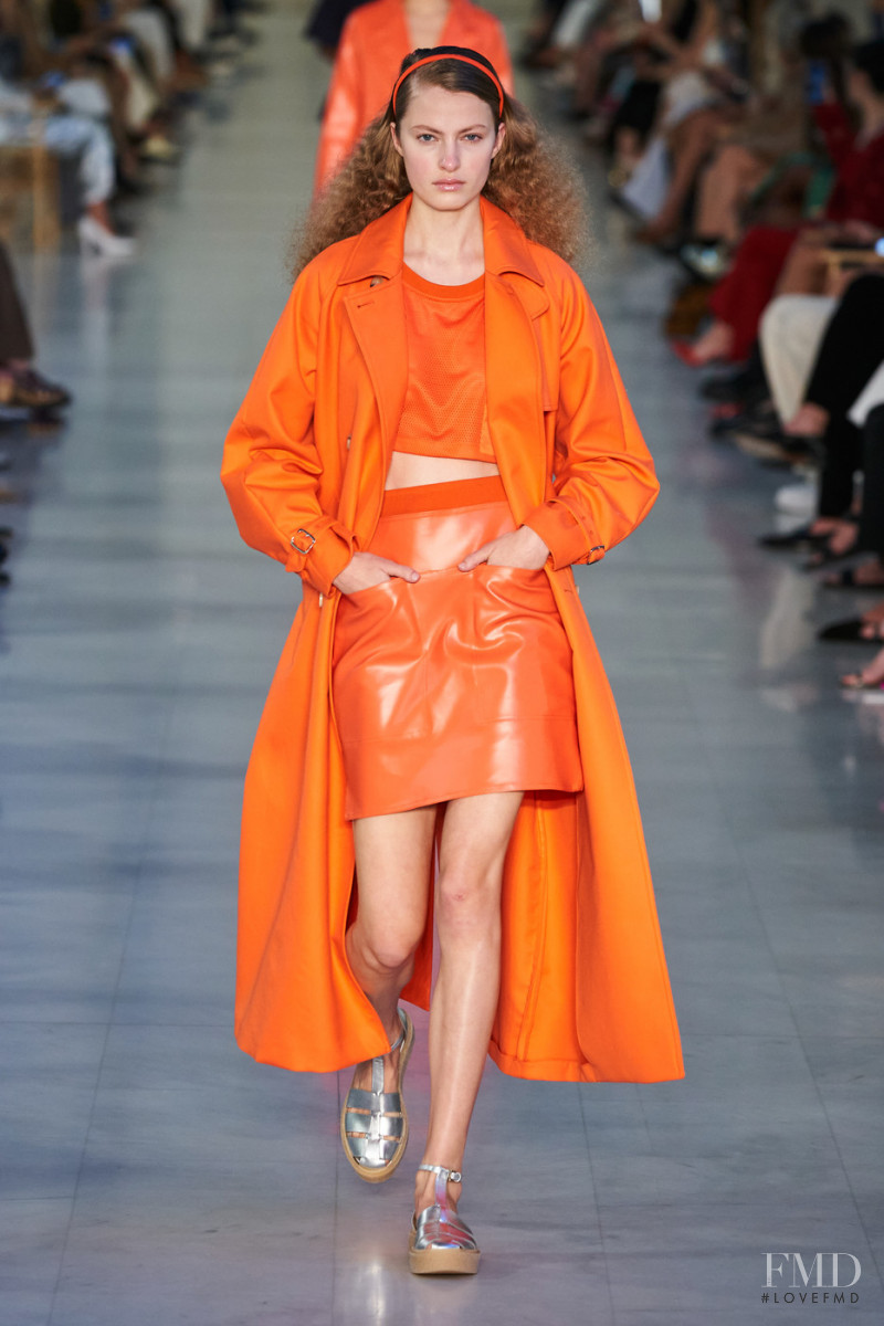 Felice Noordhoff featured in  the Max Mara fashion show for Spring/Summer 2022