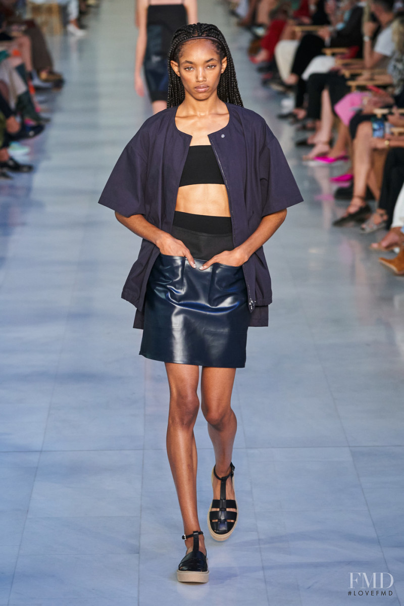Majesty Amare featured in  the Max Mara fashion show for Spring/Summer 2022