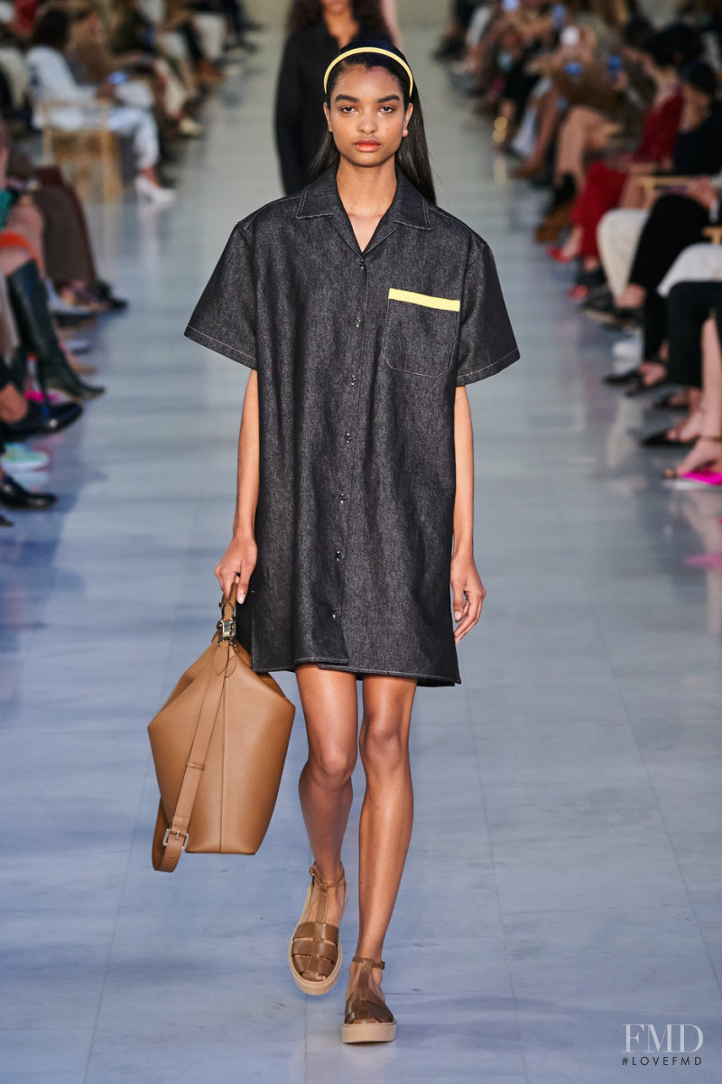 India Sampson featured in  the Max Mara fashion show for Spring/Summer 2022