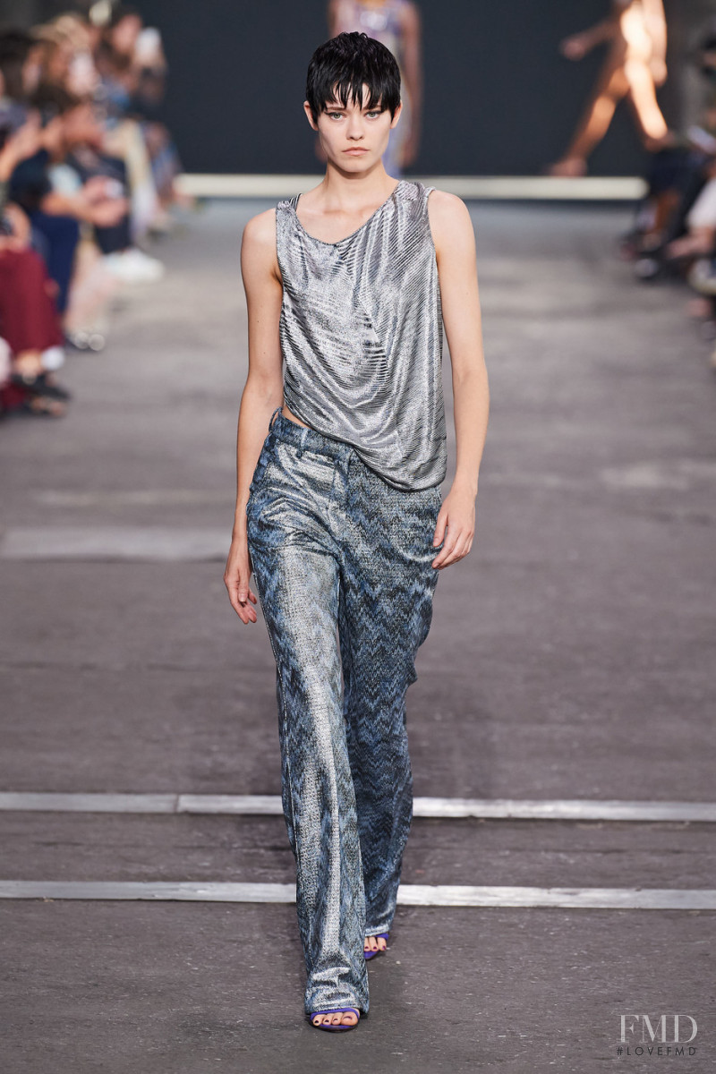 Maike Inga featured in  the Missoni fashion show for Spring/Summer 2022