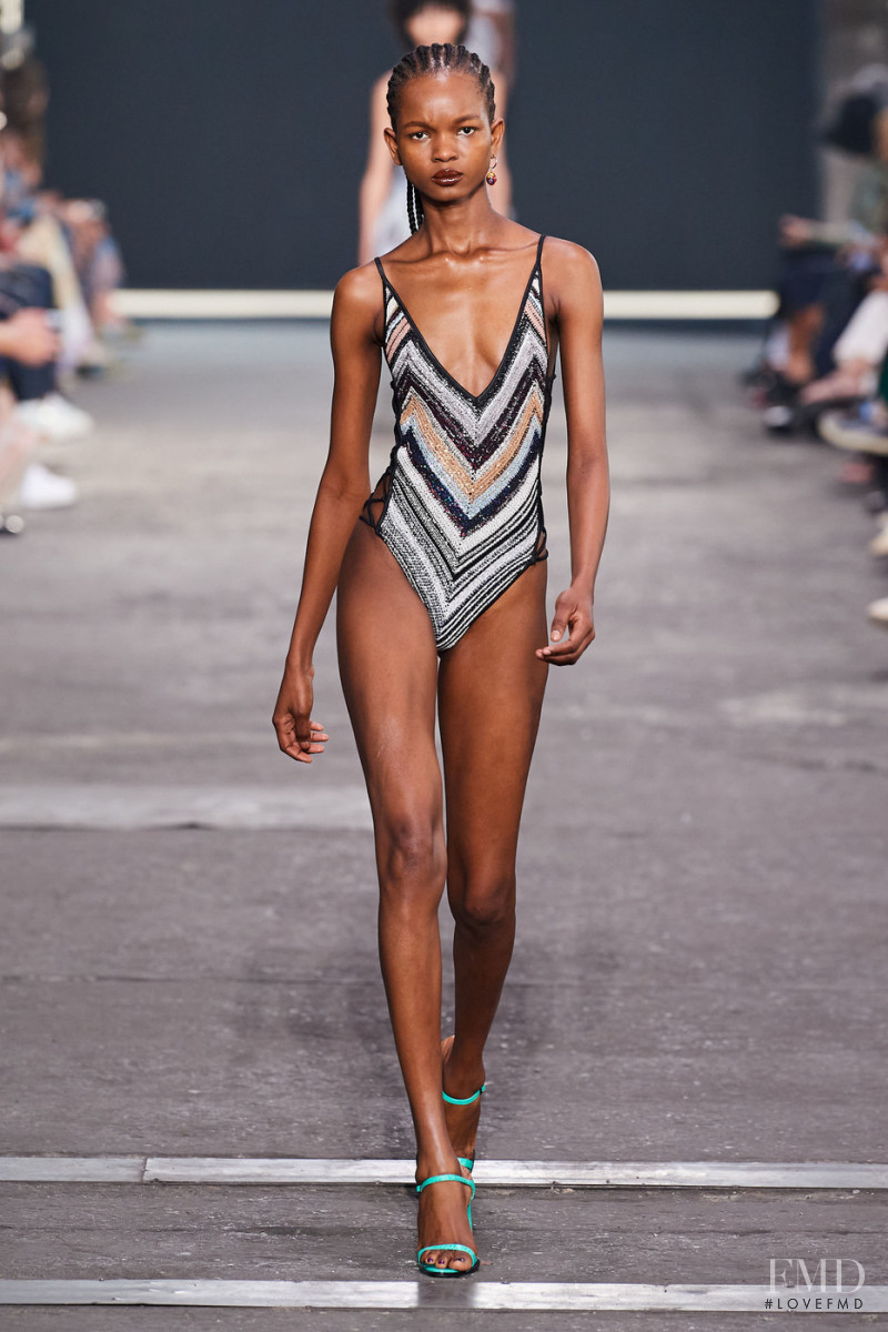 Grace Quaye featured in  the Missoni fashion show for Spring/Summer 2022