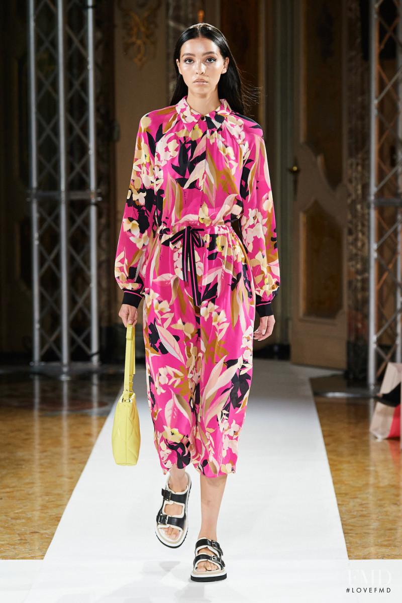 Marc Cain fashion show for Spring/Summer 2022