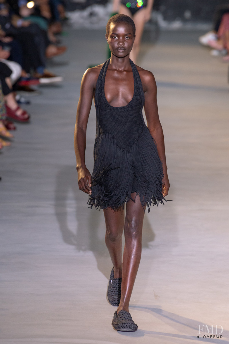 Akon Changkou featured in  the N° 21 fashion show for Spring/Summer 2022