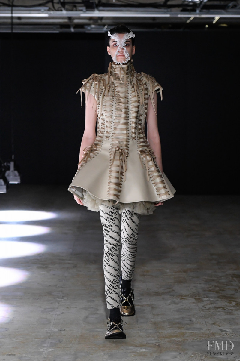 Noir Kei Ninomiya fashion show for Spring/Summer 2022